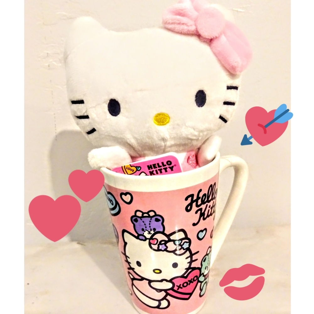 Valentines Hello Kitty Plush in Mug CVS limited